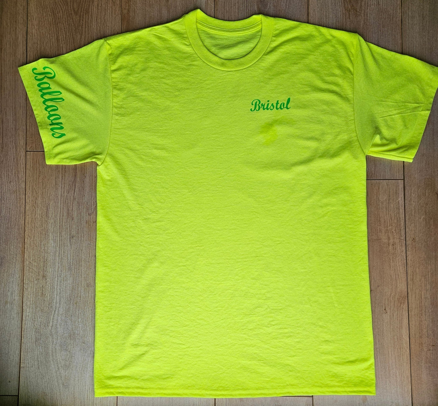 Fluo Yellow. T-Shirts with Hot Air Balloons in Bristol Graphics for Adults. Fluorescent Yellow colour.