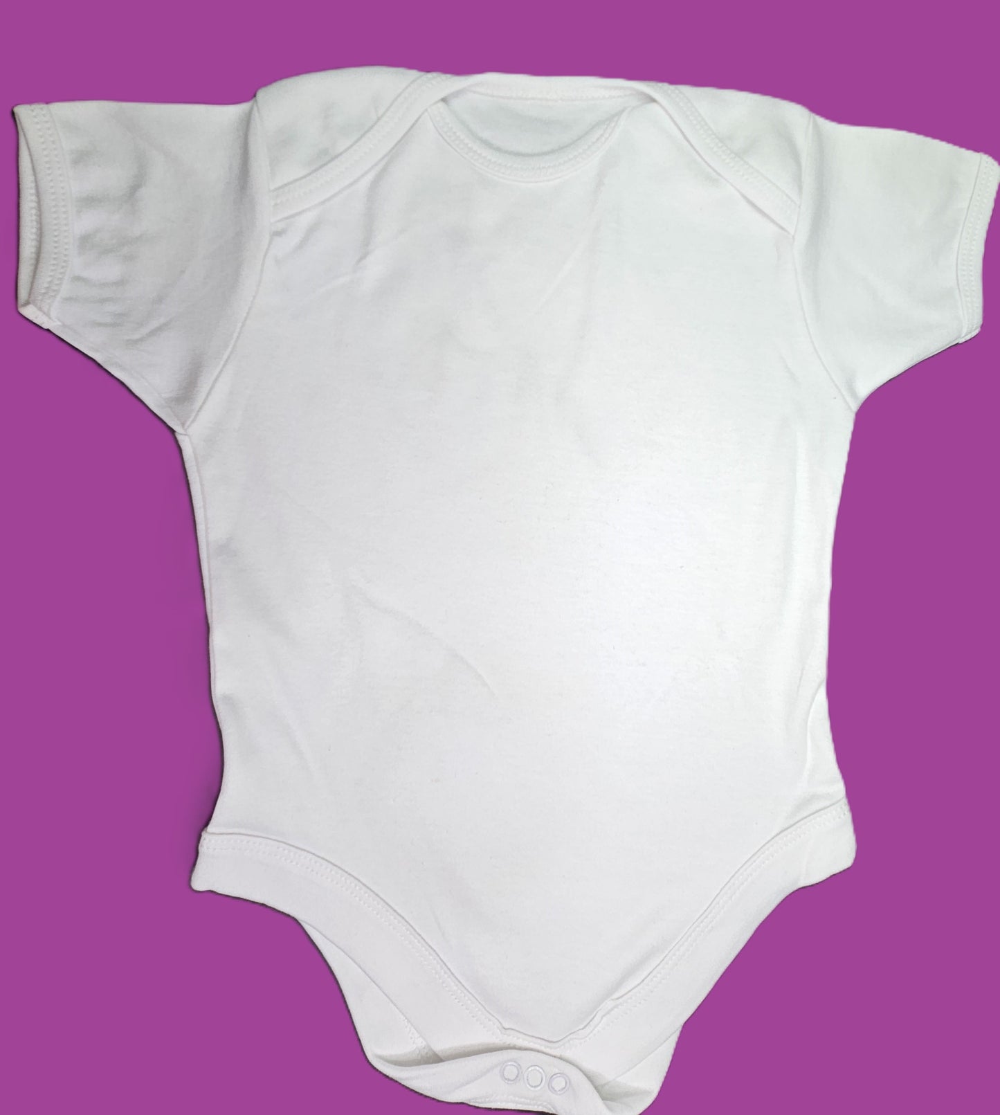 Prince Charming Froggy. Cute Design Embroidered on Organic Cotton Long and Short Sleeve Baby Bodysuit. Comfortable and soft.